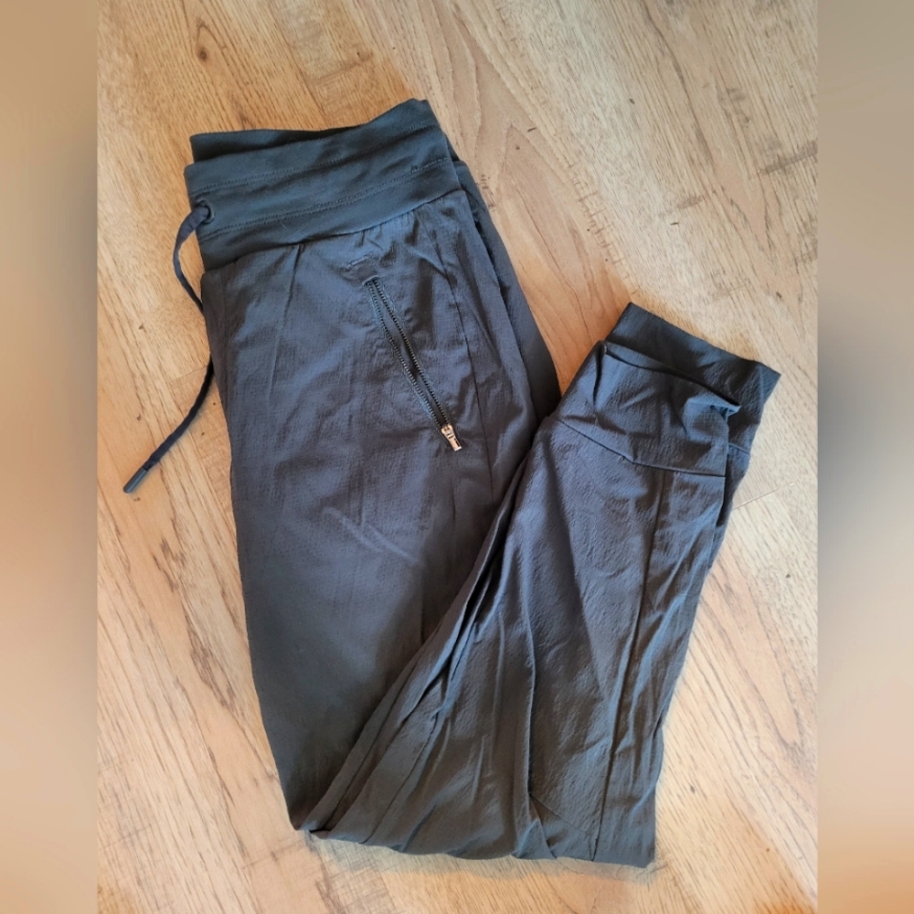 Athleta joggers